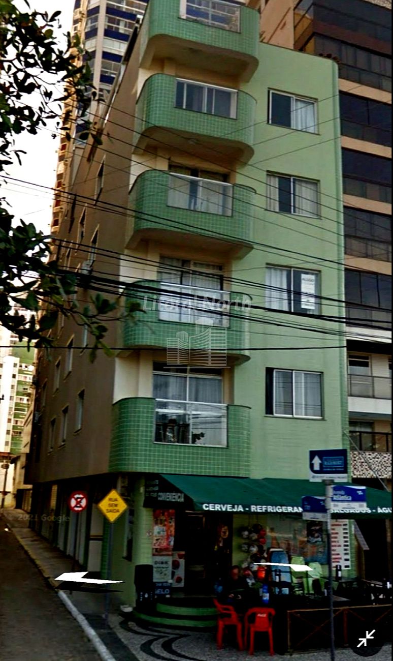 Apartamento à venda com 2 quartos, 1 suíte, 1 vaga e 80m² no Centro, Balneário Camboriú (SC) — foto 2 de 10