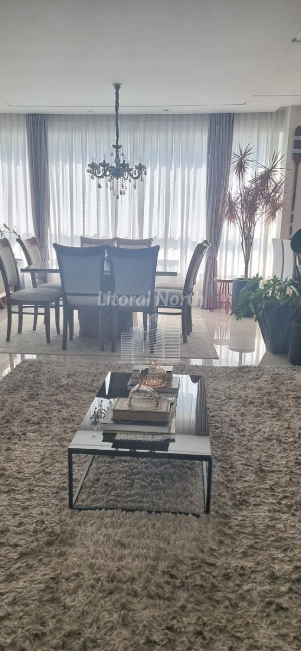 Apartamento à venda com 3 quartos, 3 suítes, 2 vagas e 128m² no Centro, Balneário Camboriú (SC) — foto 3 de 11