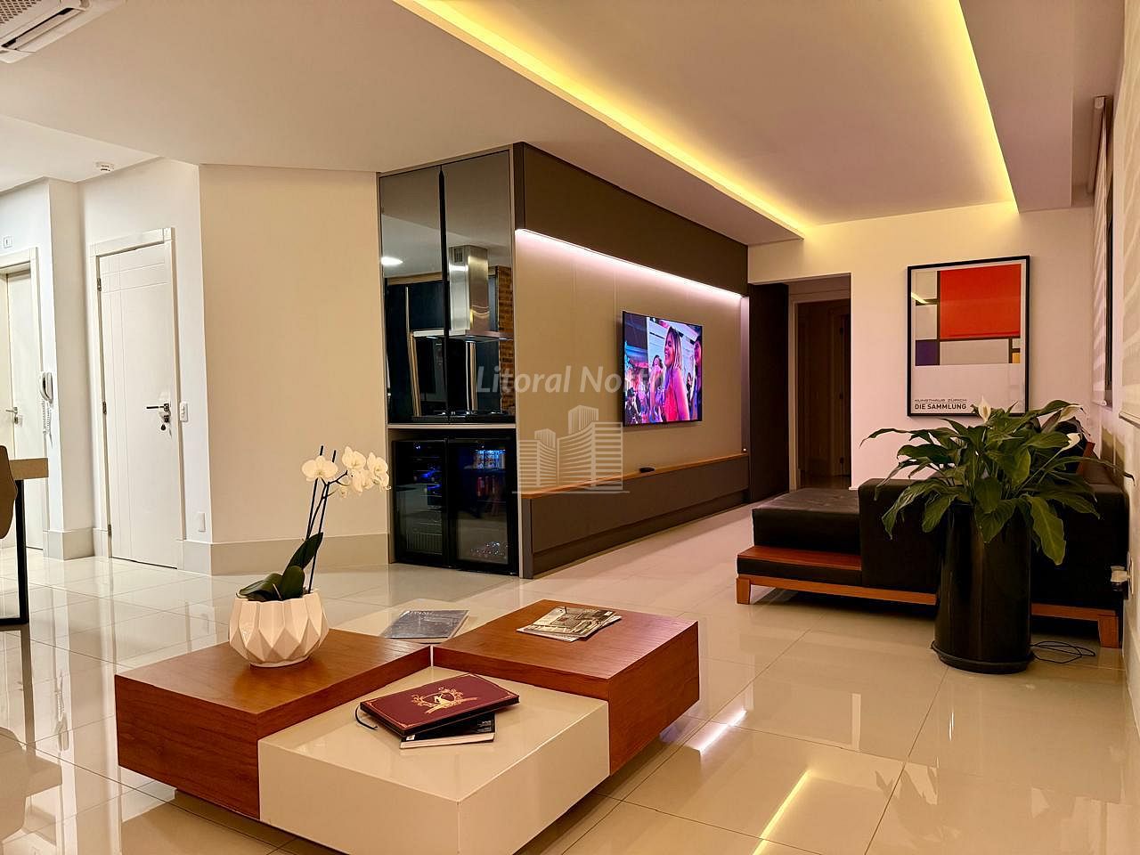 Apartamento de 3 quartos, 138m² no bairro Centro, em Balneário Camboriú | Eu Corretor