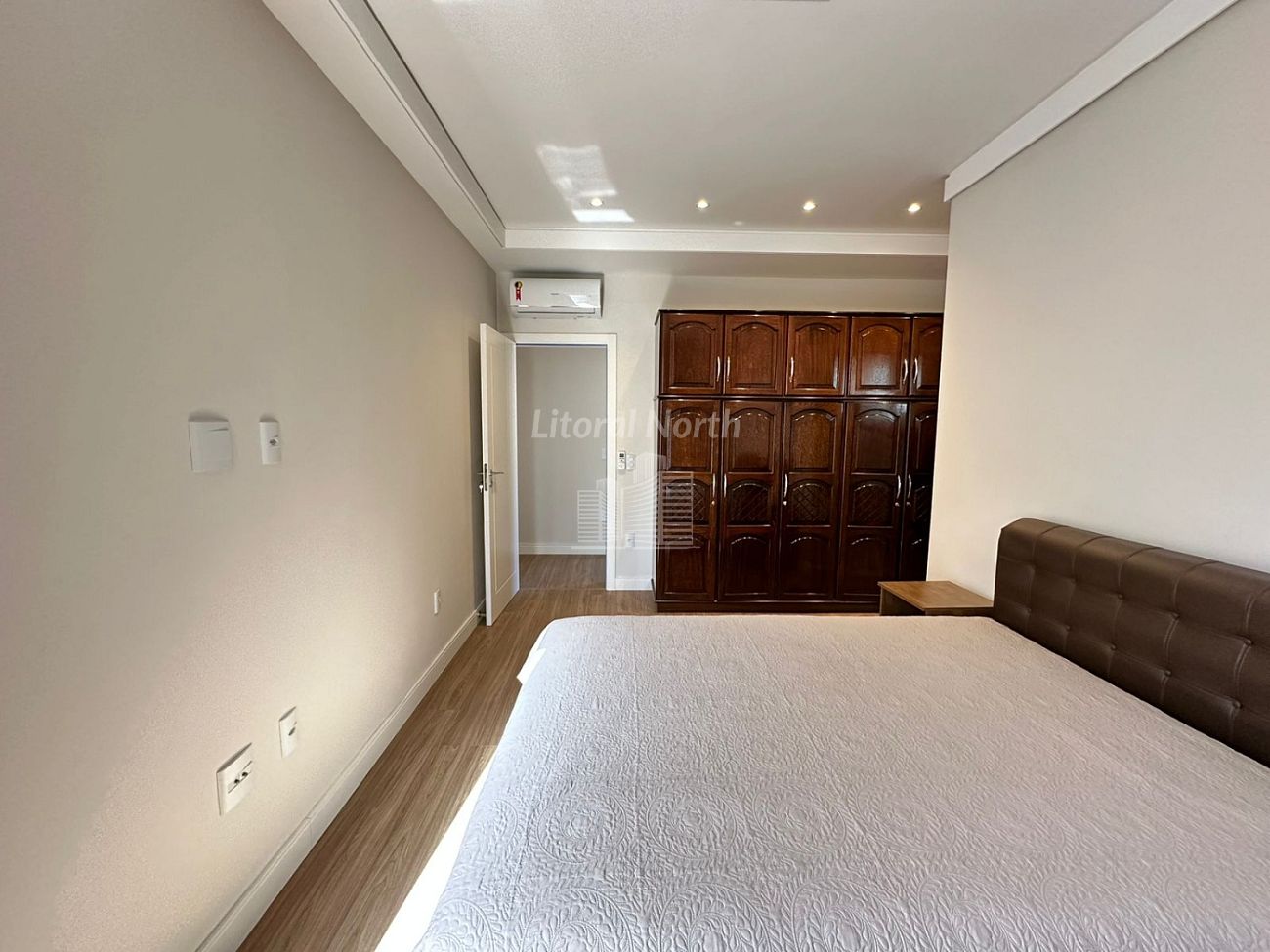 Apartamento à venda com 3 quartos, 3 suítes, 2 vagas e 141m² no Centro, Balneário Camboriú (SC) — foto 12 de 17