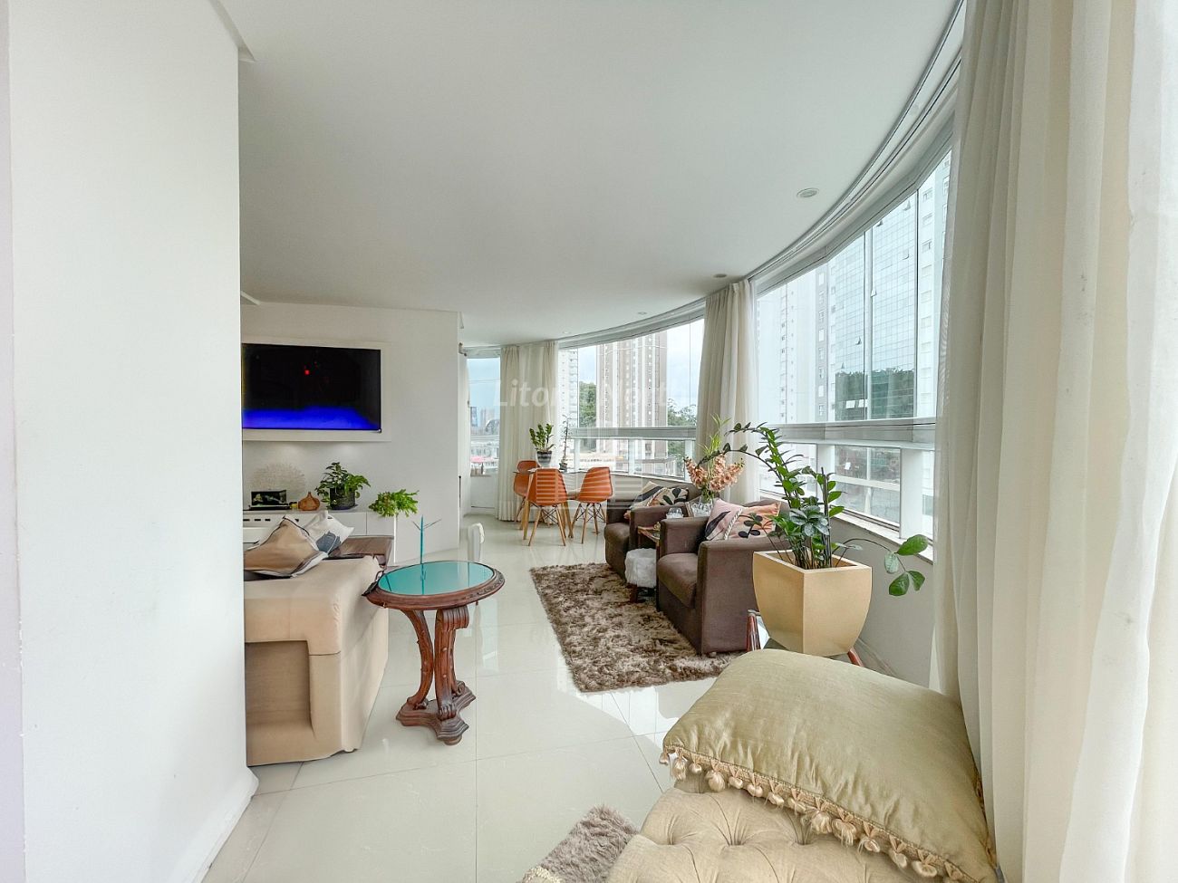 Apartamento à venda com 3 quartos, 3 suítes, 2 vagas e 144m² no Pioneiros, Balneário Camboriú (SC) — foto 6 de 22