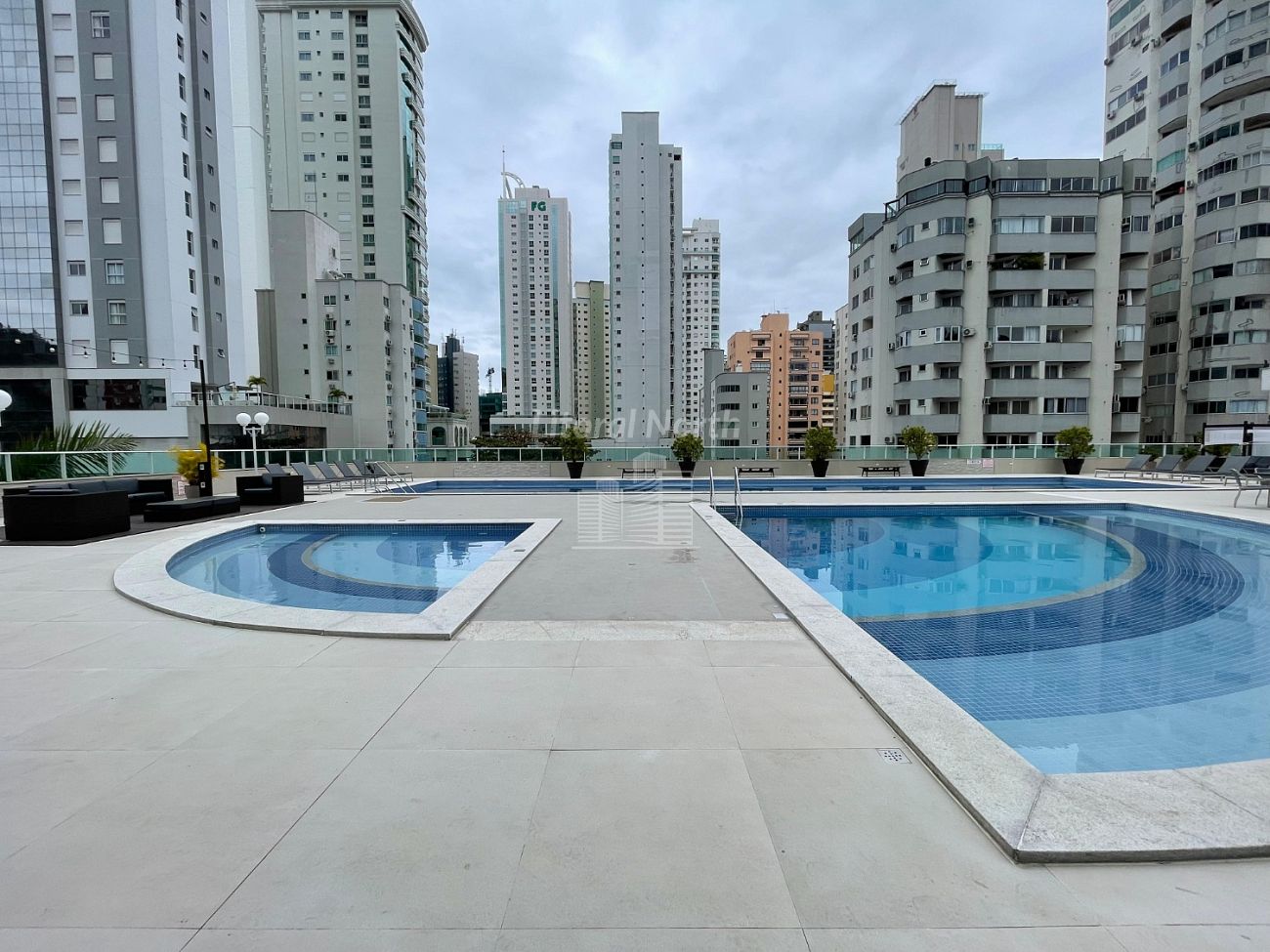 Apartamento à venda com 3 quartos, 3 suítes, 2 vagas e 144m² no Pioneiros, Balneário Camboriú (SC) — foto 19 de 22