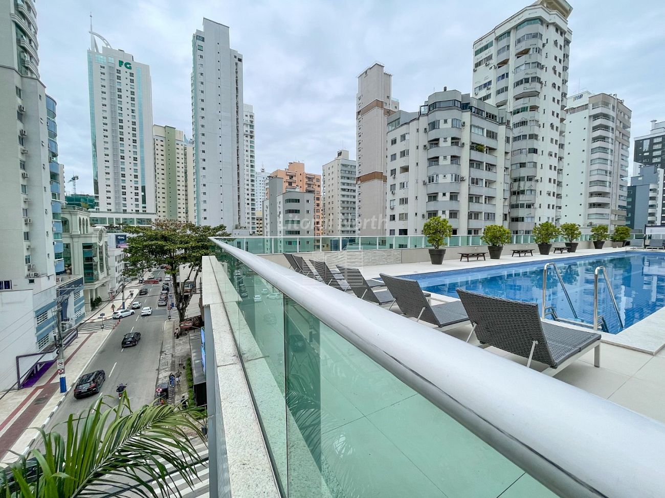 Apartamento à venda com 3 quartos, 3 suítes, 2 vagas e 144m² no Pioneiros, Balneário Camboriú (SC) — foto 17 de 22