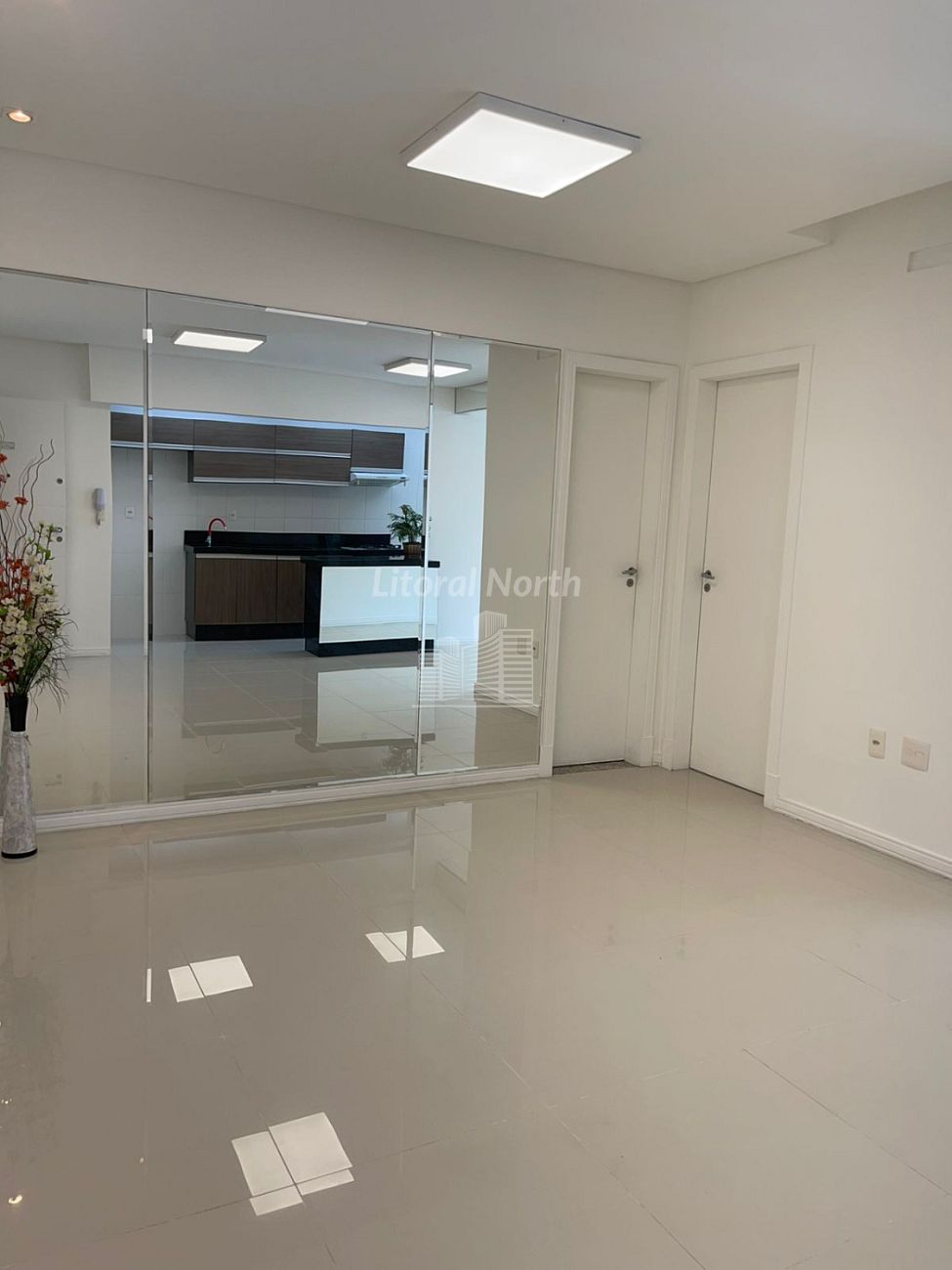 Apartamento à venda com 1 quarto, 1 suíte, 1 vaga e 50m² no Nações, Balneário Camboriú (SC) — foto 6 de 13