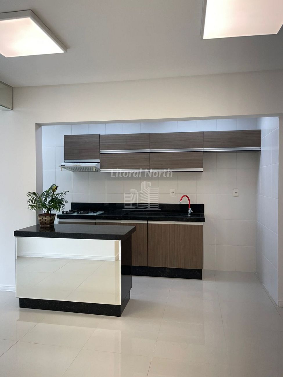Apartamento à venda com 1 quarto, 1 suíte, 1 vaga e 50m² no Nações, Balneário Camboriú (SC) — foto 9 de 13