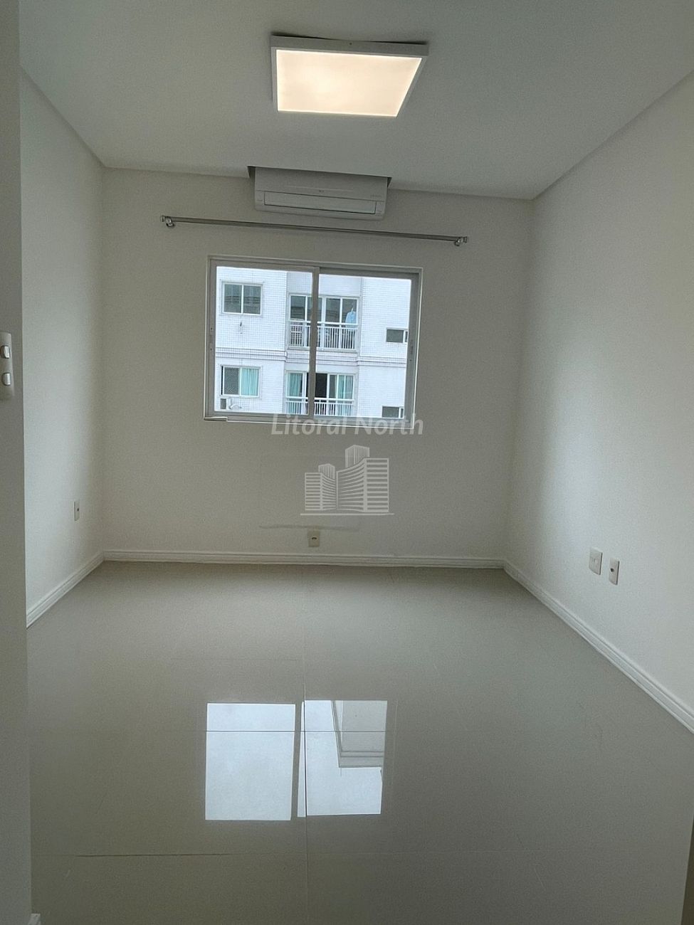 Apartamento à venda com 1 quarto, 1 suíte, 1 vaga e 50m² no Nações, Balneário Camboriú (SC) — foto 11 de 13