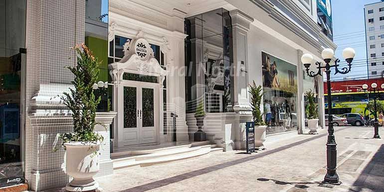 Apartamento à venda com 3 quartos, 3 suítes, 2 vagas e 159m² no Centro, Balneário Camboriú (SC) — foto 3 de 28