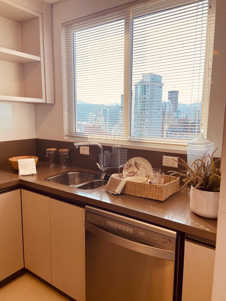 Apartamento à venda com 3 quartos, 3 suítes, 2 vagas e 159m² no Centro, Balneário Camboriú (SC) — foto 13 de 28
