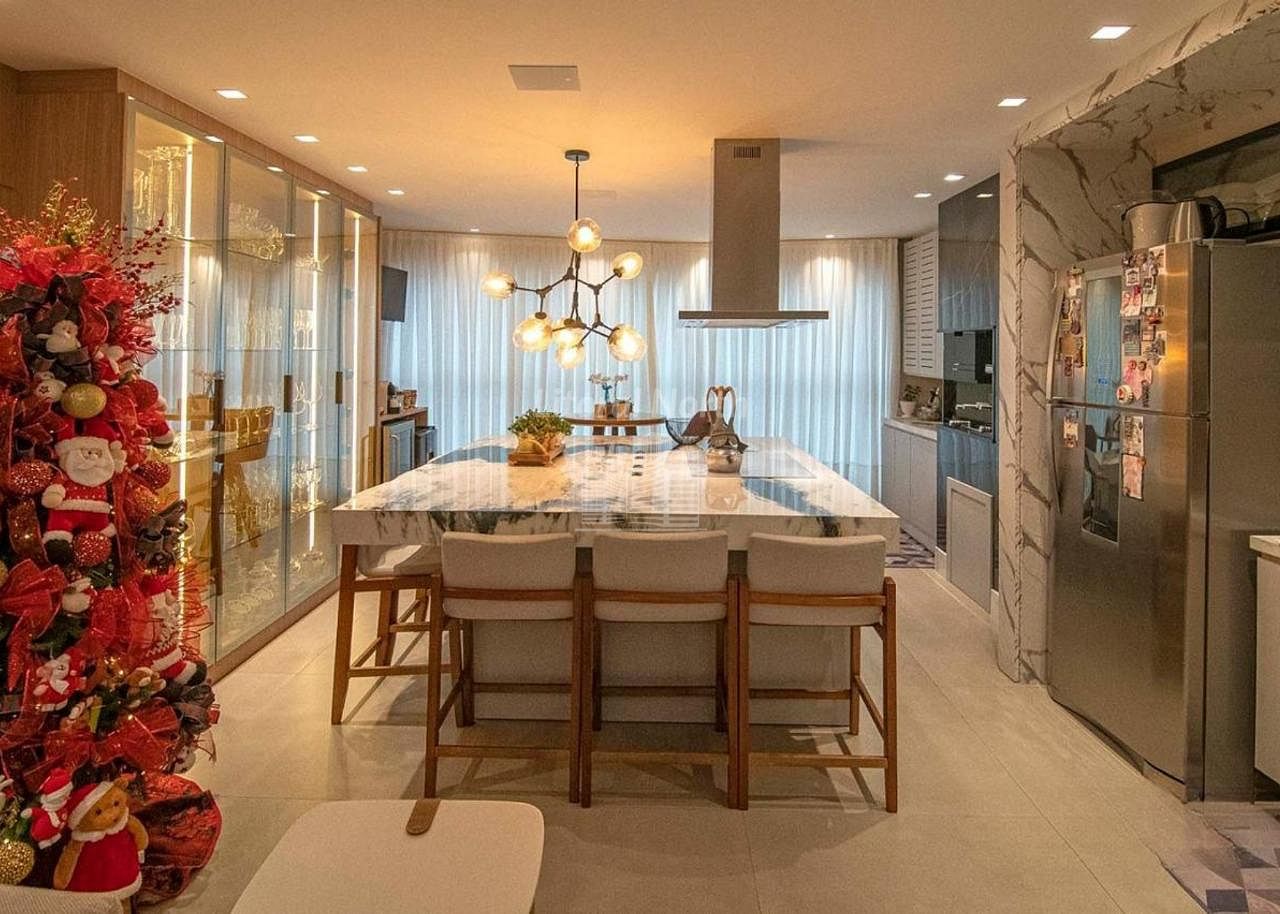 Apartamento de 3 quartos, 130m² no bairro Cabeçudas, em Itajaí | Eu Corretor