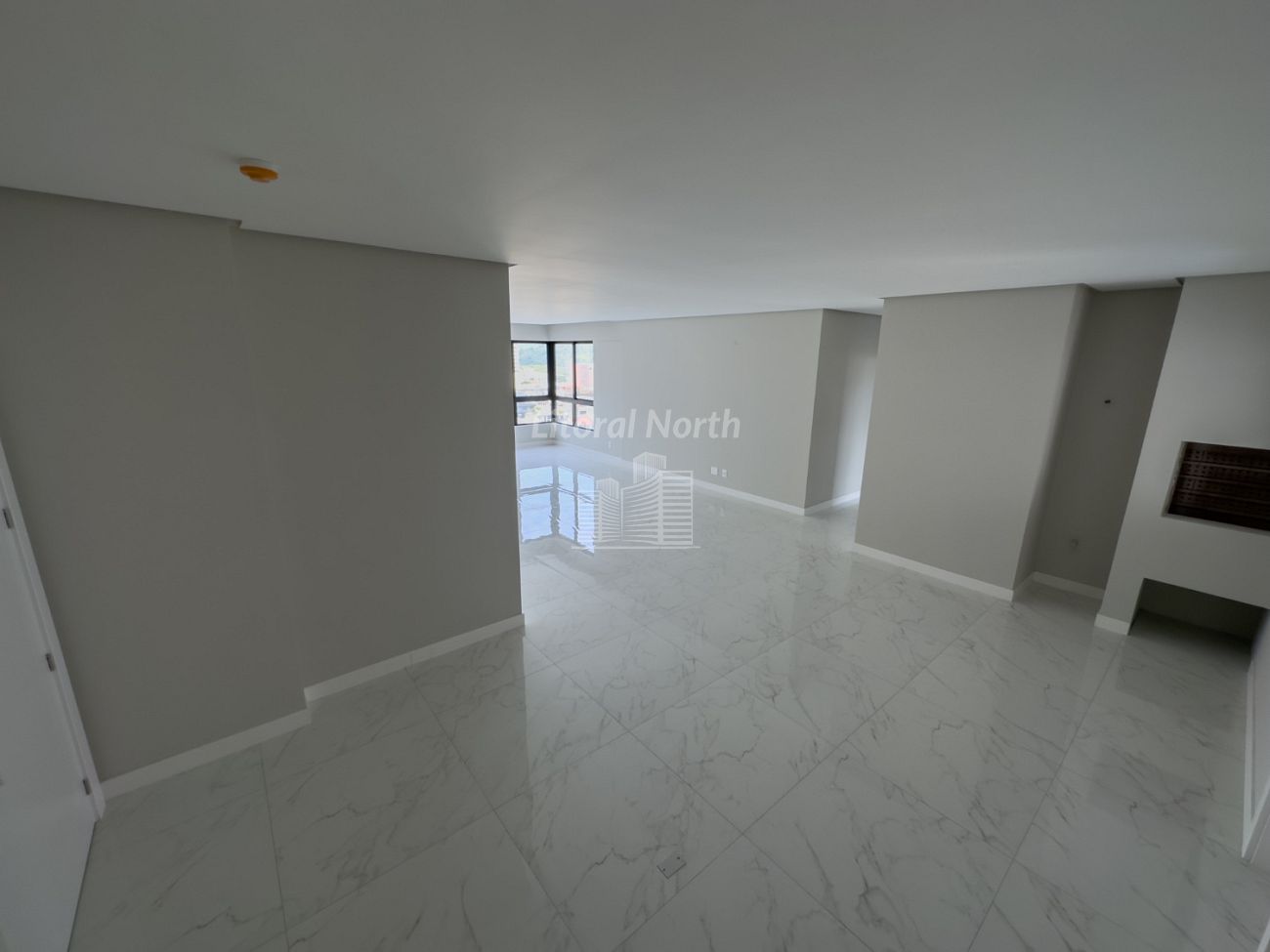 Apartamento à venda com 3 quartos, 3 suítes, 2 vagas e 138m² no Centro, Balneário Camboriú (SC) — foto 4 de 20