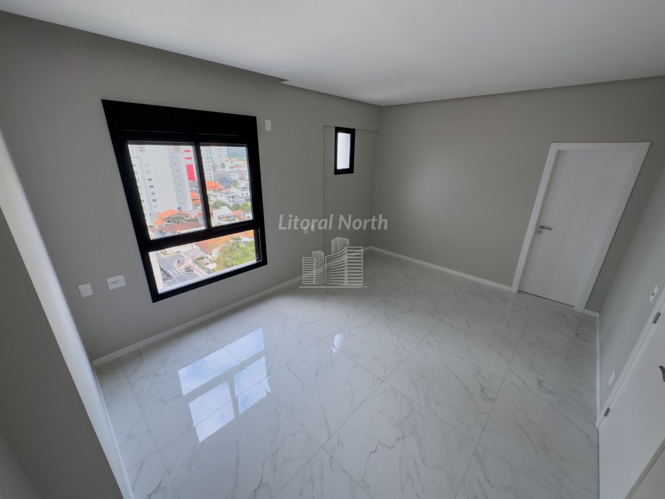 Apartamento à venda com 3 quartos, 3 suítes, 2 vagas e 138m² no Centro, Balneário Camboriú (SC) — foto 16 de 20
