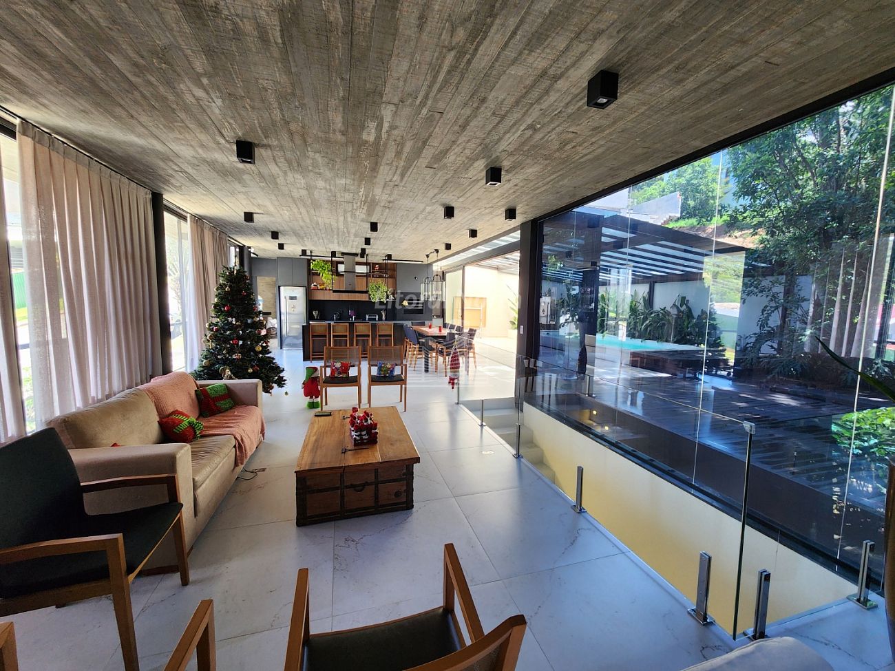 Casa à venda com 4 quartos, 4 suítes, 4 vagas e 437m² no Barra, Balneário Camboriú (SC) — foto 7 de 24