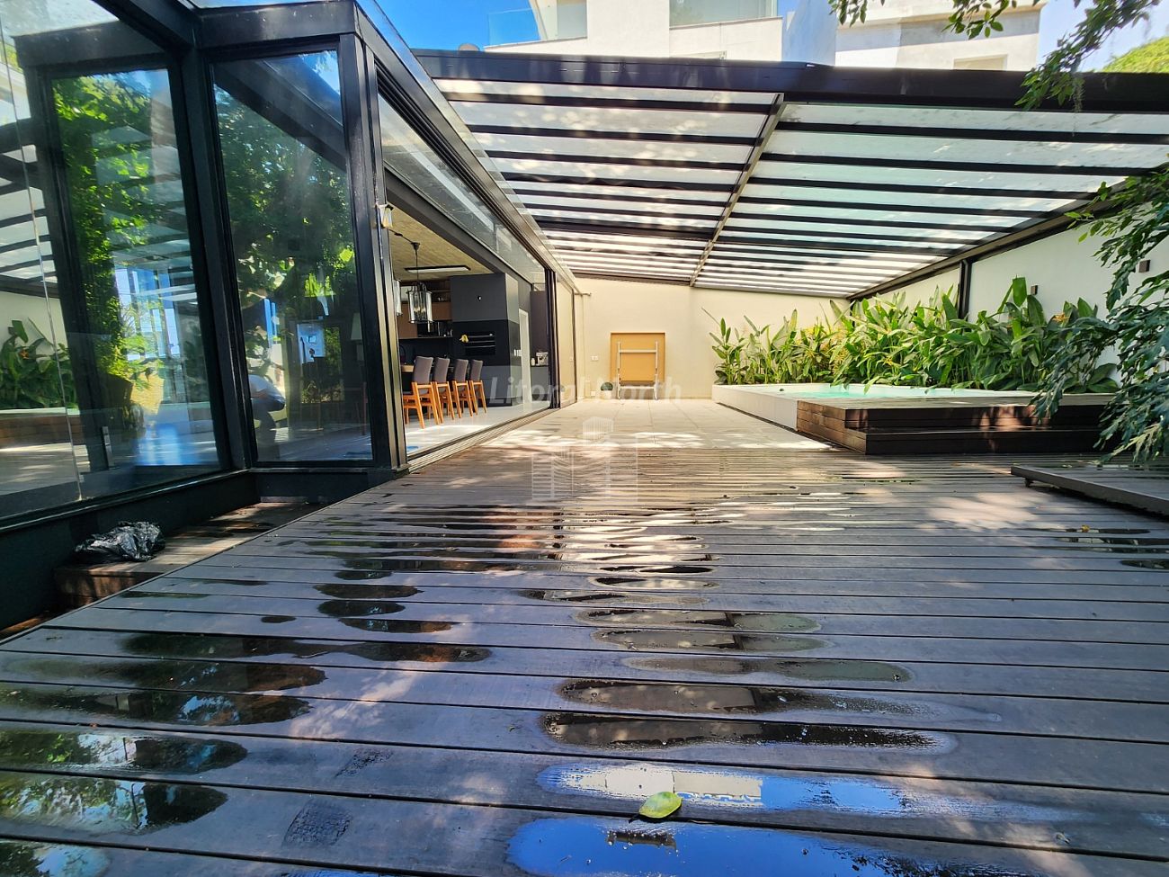 Casa à venda com 4 quartos, 4 suítes, 4 vagas e 437m² no Barra, Balneário Camboriú (SC) — foto 10 de 24