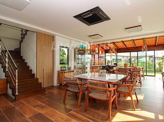 Casa à venda com 3 quartos, 3 suítes, 4 vagas e 360m² no Ressacada, Itajaí (SC) — foto 9 de 22