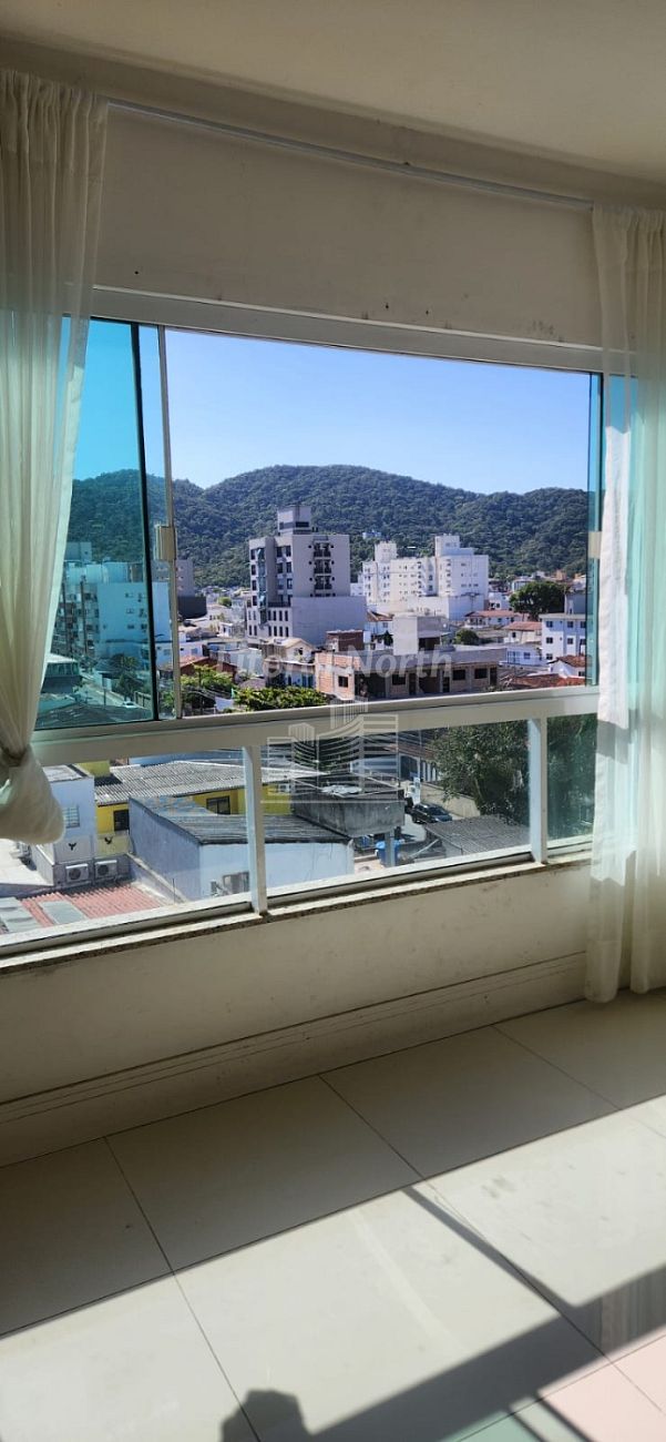 Apartamento à venda com 2 quartos, 1 suíte, 1 vaga e 65m² no Nações, Balneário Camboriú (SC) — foto 17 de 20