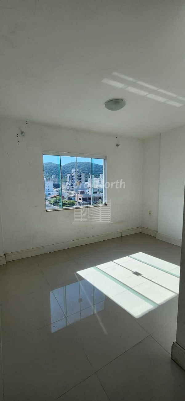 Apartamento à venda com 2 quartos, 1 suíte, 1 vaga e 65m² no Nações, Balneário Camboriú (SC) — foto 11 de 20