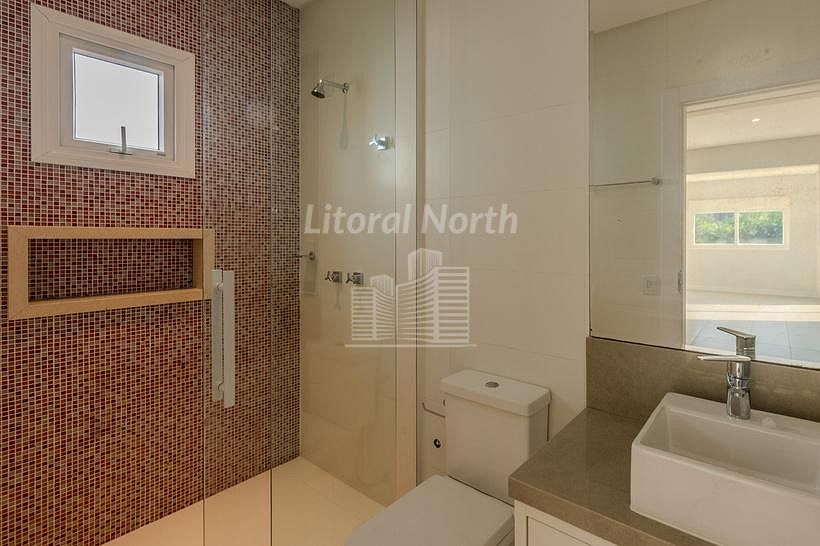 Casa à venda com 4 quartos, 4 suítes, 4 vagas e 375m² no Ariribá, Balneário Camboriú (SC) — foto 29 de 30