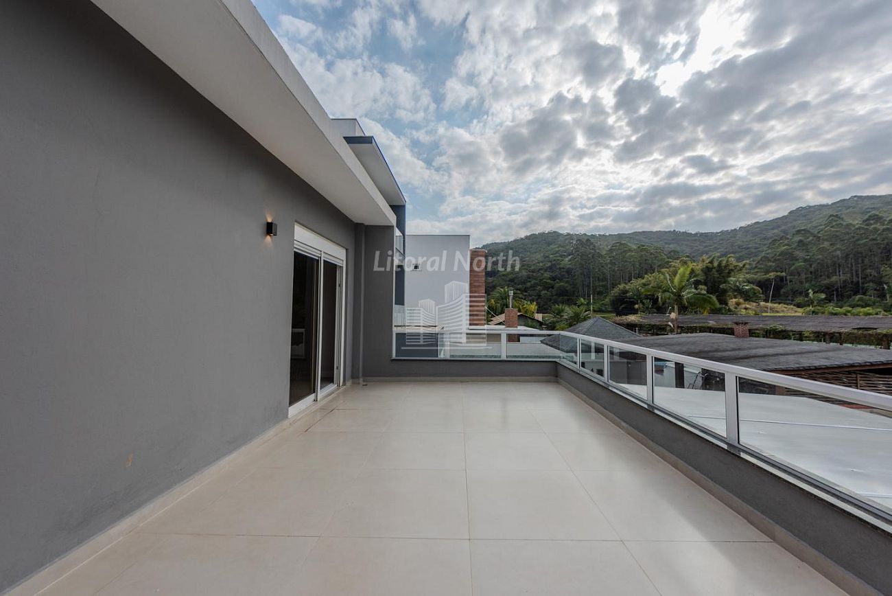 Casa à venda com 4 quartos, 4 suítes, 4 vagas e 375m² no Ariribá, Balneário Camboriú (SC) — foto 20 de 30