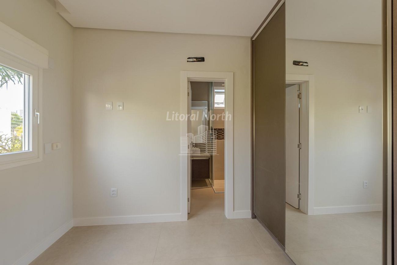 Casa à venda com 4 quartos, 4 suítes, 4 vagas e 375m² no Ariribá, Balneário Camboriú (SC) — foto 15 de 30