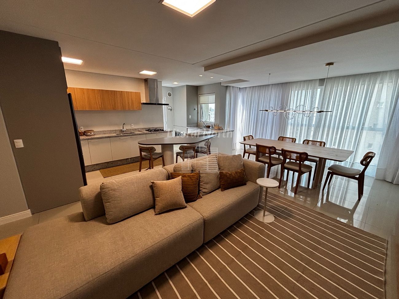 Apartamento à venda com 3 quartos, 3 suítes, 3 vagas e 129m² no Centro, Balneário Camboriú (SC) — foto 9 de 30