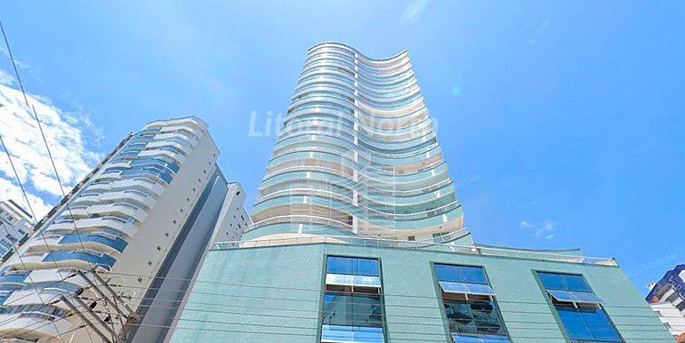 Apartamento à venda com 3 quartos, 1 suíte, 2 vagas e 138m² no Centro, Balneário Camboriú (SC) — foto 2 de 16