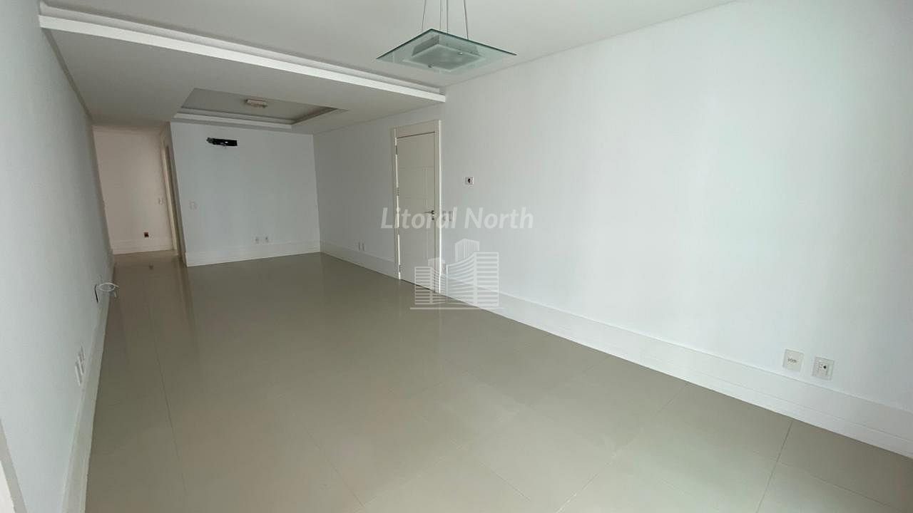 Apartamento à venda com 3 quartos, 1 suíte, 2 vagas e 138m² no Centro, Balneário Camboriú (SC) — foto 7 de 16