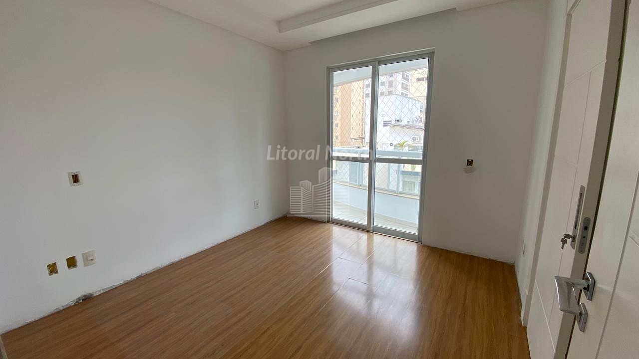 Apartamento à venda com 3 quartos, 1 suíte, 2 vagas e 138m² no Centro, Balneário Camboriú (SC) — foto 12 de 16