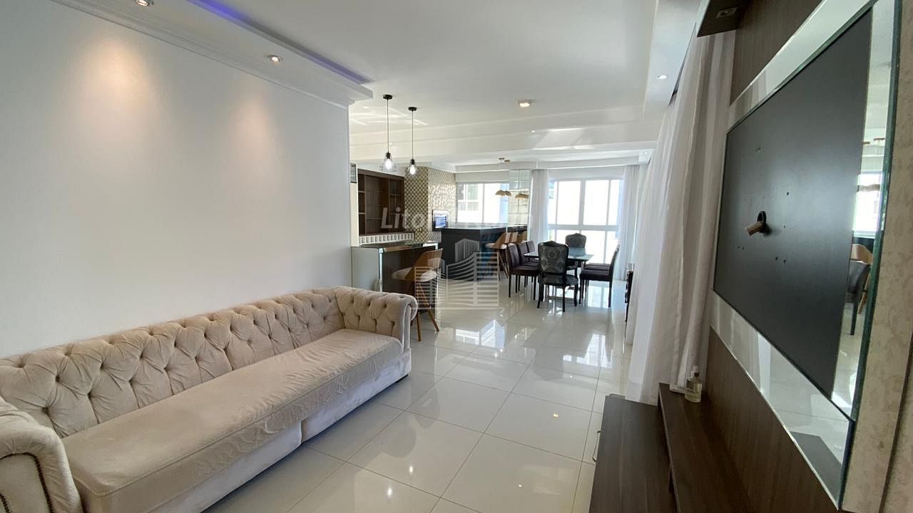 Apartamento à venda com 3 quartos, 3 suítes, 2 vagas e 134m² no Centro, Balneário Camboriú (SC) — foto 3 de 19