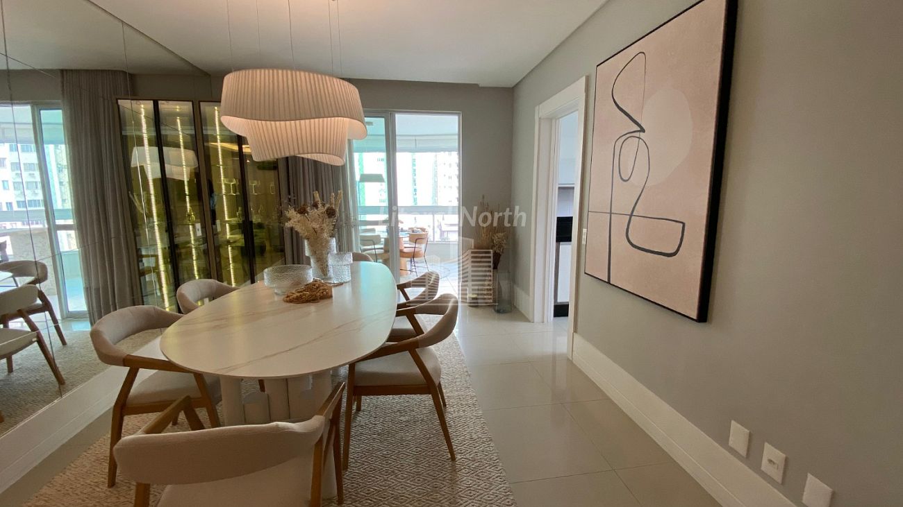 Apartamento de 3 quartos, 138m² no bairro Centro, em Balneário Camboriú | Eu Corretor