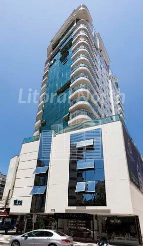 Apartamento à venda com 3 quartos, 3 suítes, 3 vagas e 142m² no Centro, Balneário Camboriú (SC) — foto 2 de 30