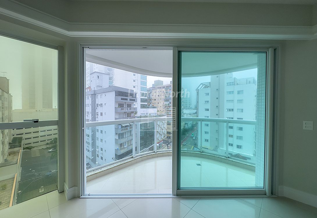 Apartamento à venda com 3 quartos, 3 suítes, 3 vagas e 142m² no Centro, Balneário Camboriú (SC) — foto 10 de 30