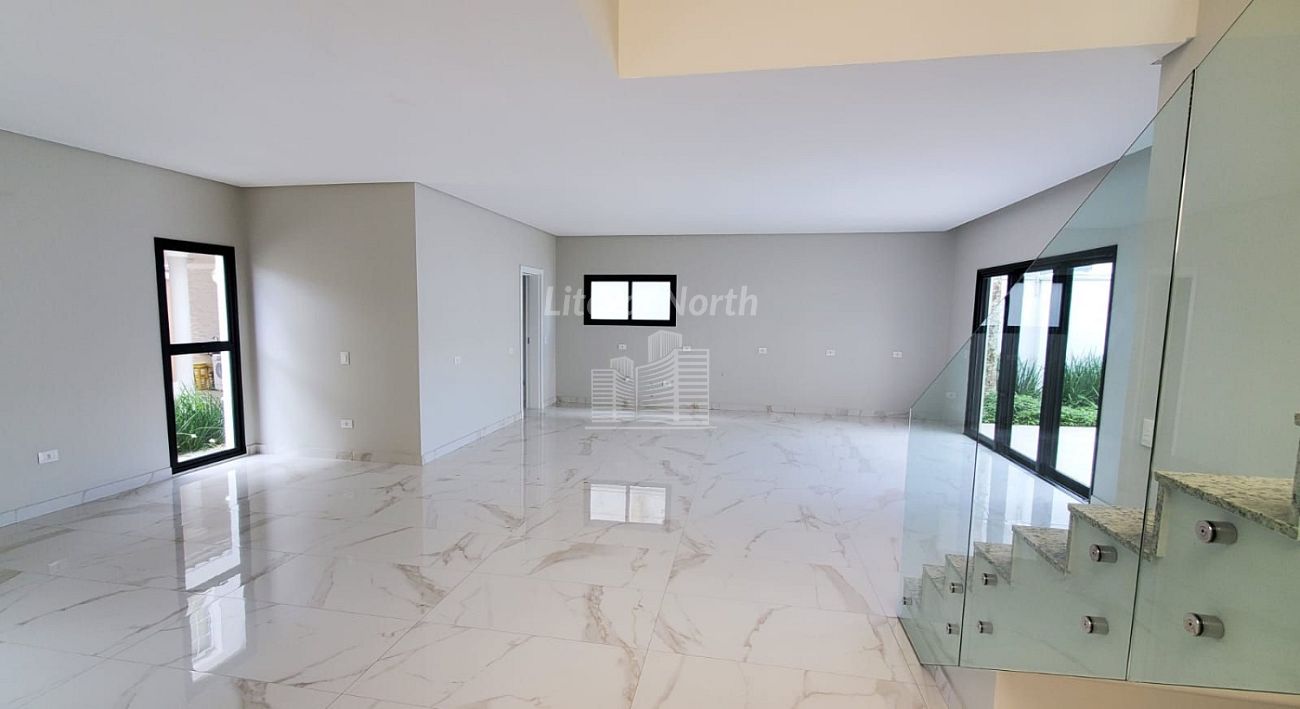 Casa à venda com 4 quartos, 4 suítes, 4 vagas e 250m² no Barra, Balneário Camboriú (SC) — foto 13 de 14