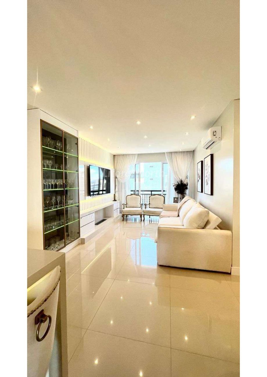 Apartamento à venda com 3 quartos, 3 suítes, 2 vagas e 118m² no Centro, Balneário Camboriú (SC) — foto 12 de 22