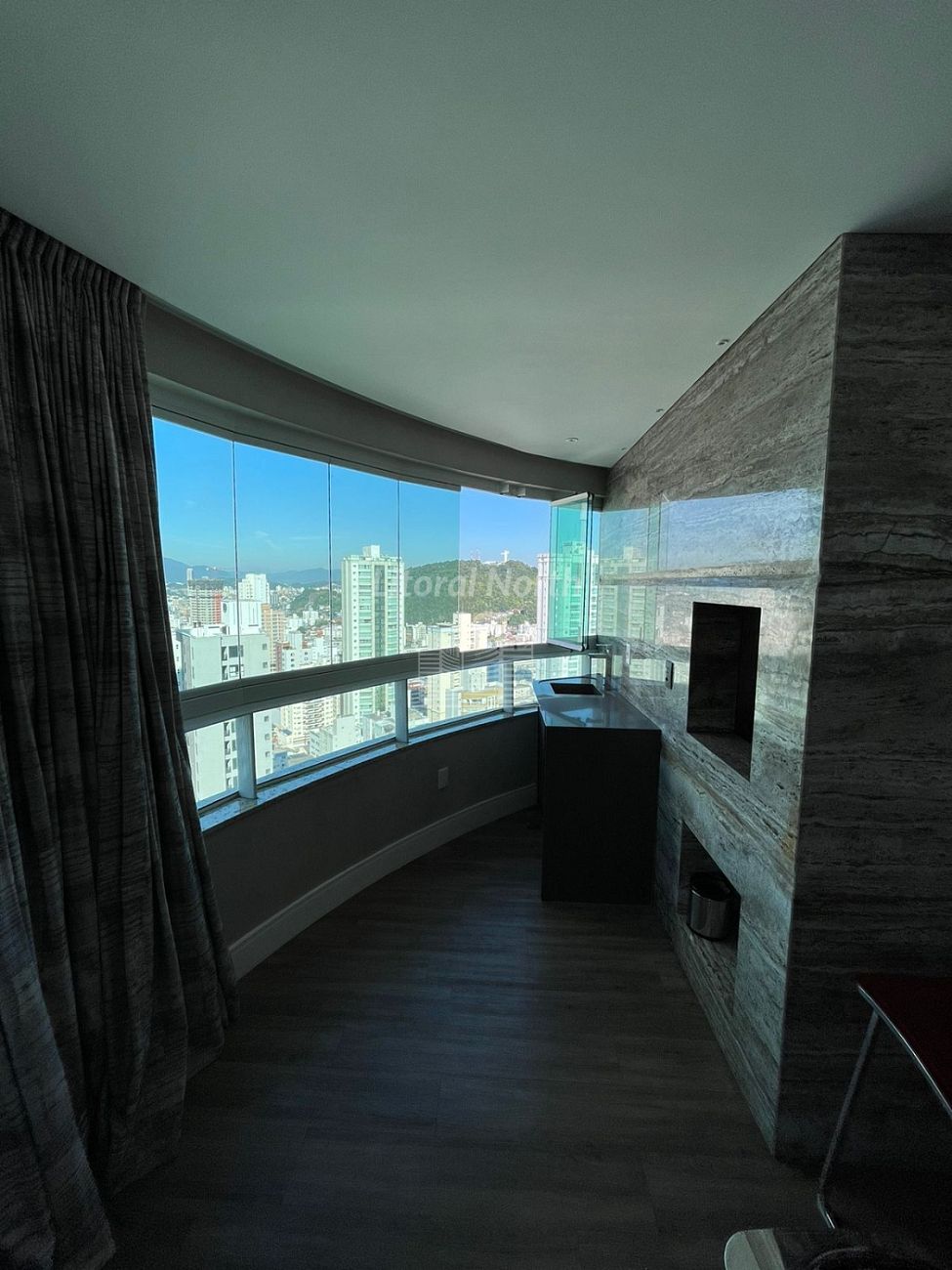 Apartamento à venda com 3 quartos, 3 suítes, 2 vagas e 153m² no Centro, Balneário Camboriú (SC) — foto 19 de 30