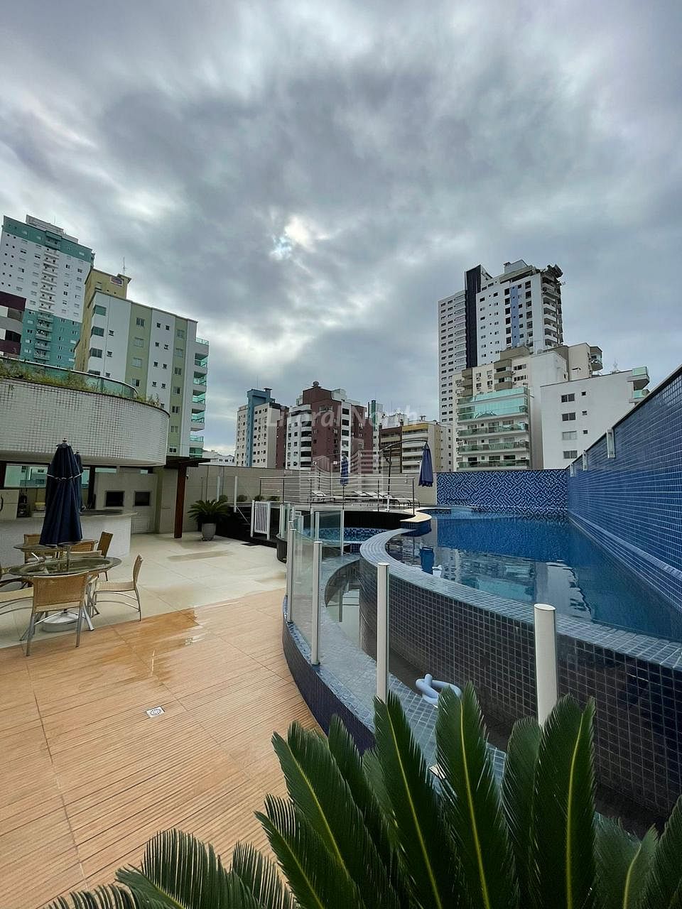 Apartamento à venda com 3 quartos, 3 suítes, 2 vagas e 153m² no Centro, Balneário Camboriú (SC) — foto 16 de 30