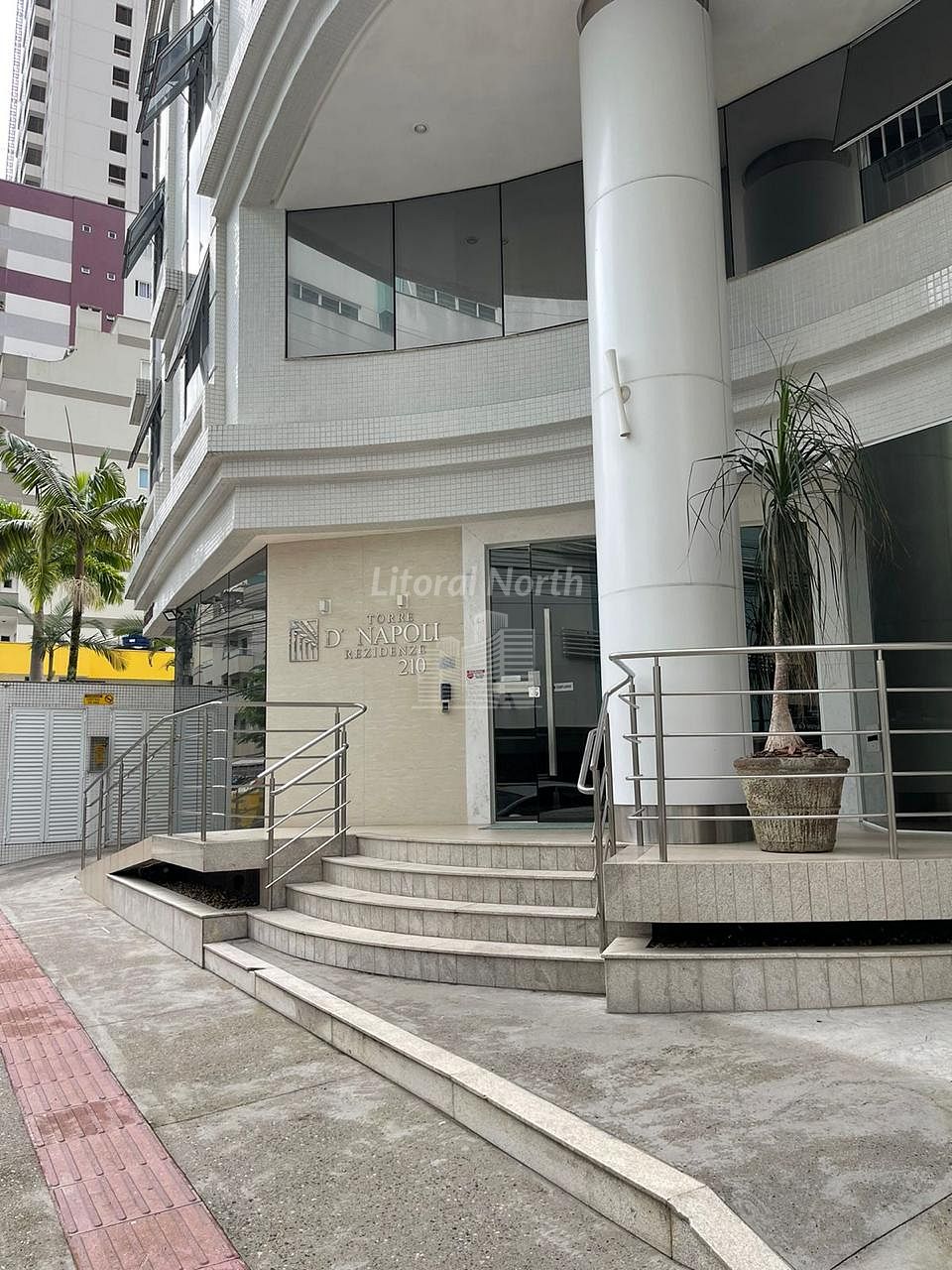 Apartamento à venda com 3 quartos, 3 suítes, 2 vagas e 153m² no Centro, Balneário Camboriú (SC) — foto 3 de 30