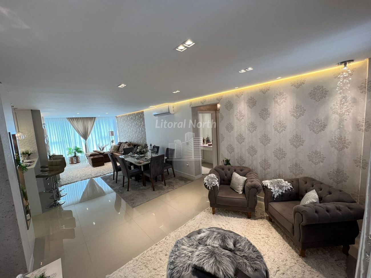 Apartamento de 3 quartos, 136m² no bairro Centro, em Balneário Camboriú | Eu Corretor