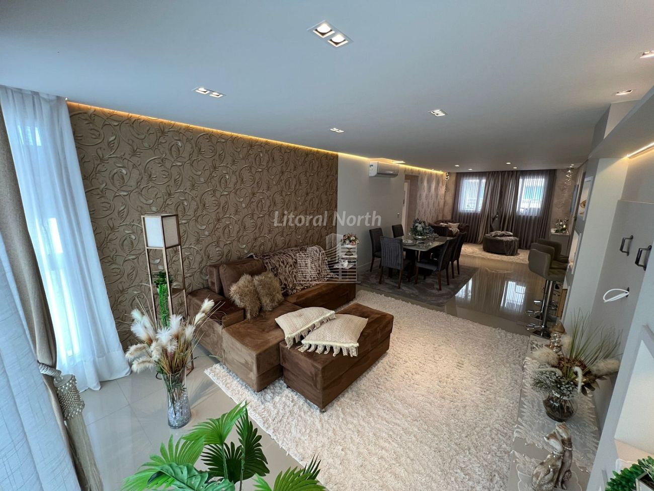 Apartamento de 3 quartos, 136m² no bairro Centro, em Balneário Camboriú | Eu Corretor