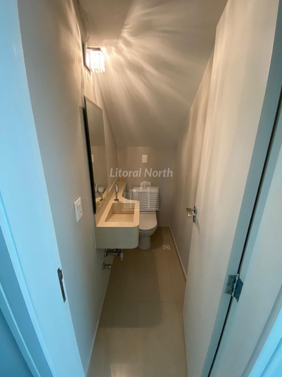 Casa à venda com 6 quartos, 5 suítes, 4 vagas e 496m² no Centro, Balneário Camboriú (SC) — foto 7 de 30