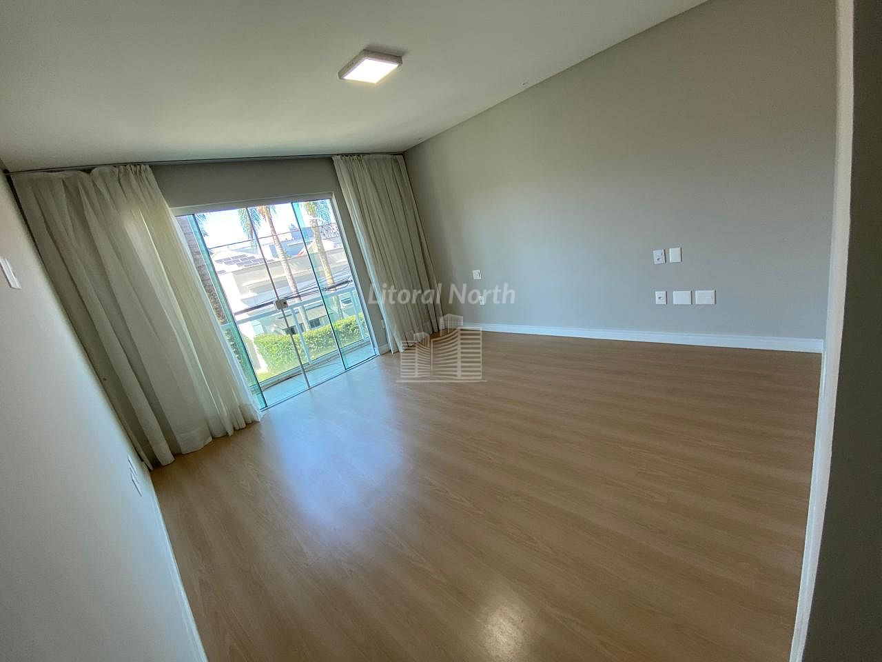 Casa à venda com 6 quartos, 5 suítes, 4 vagas e 496m² no Centro, Balneário Camboriú (SC) — foto 28 de 30
