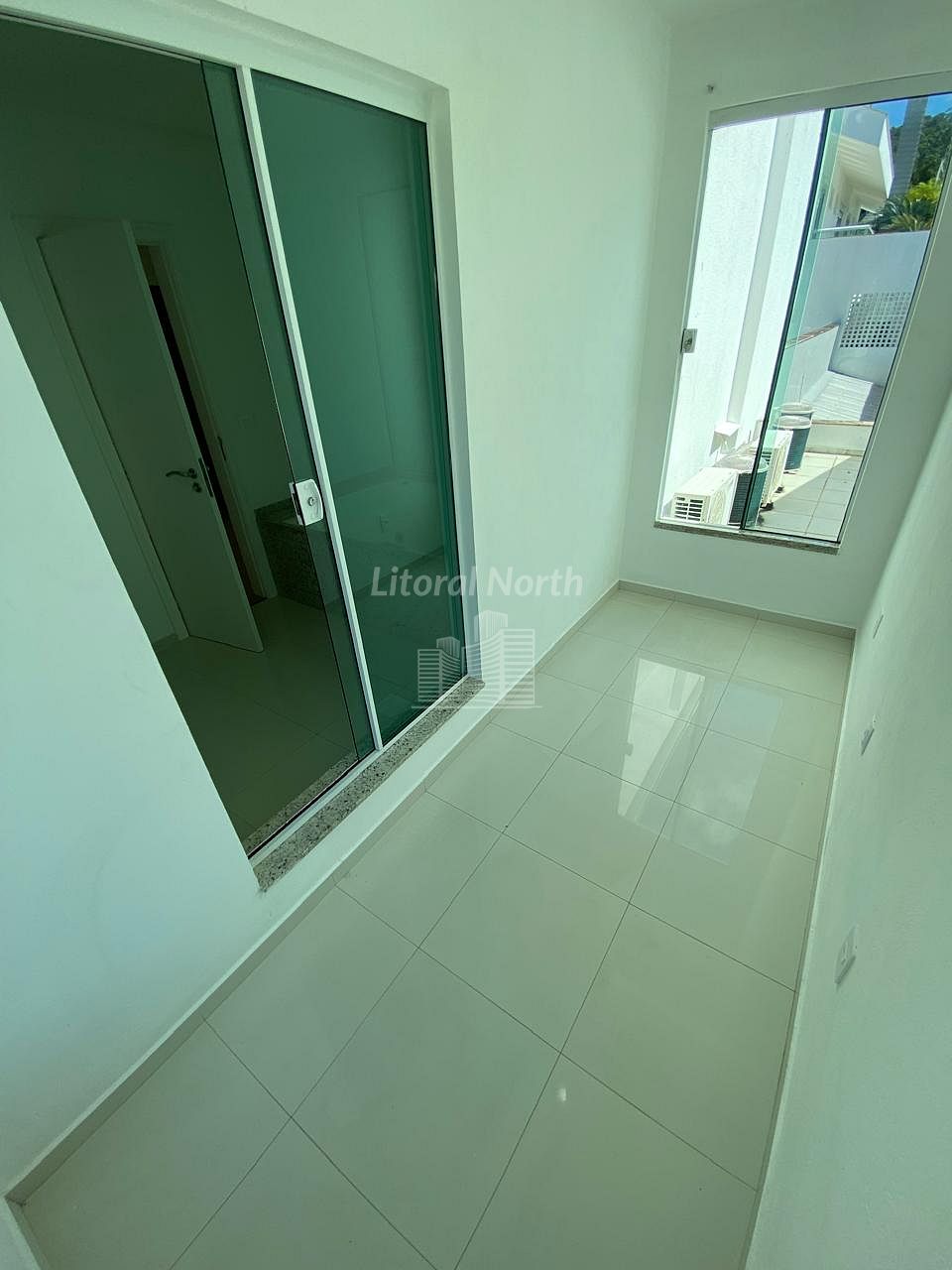 Casa à venda com 6 quartos, 5 suítes, 4 vagas e 496m² no Centro, Balneário Camboriú (SC) — foto 12 de 30