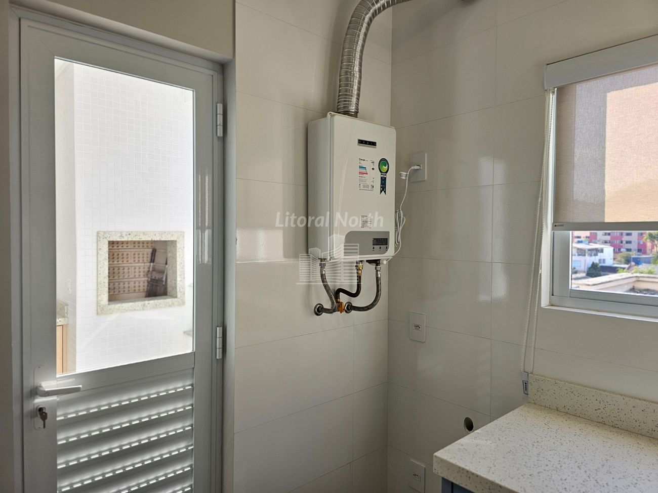 Apartamento à venda com 2 quartos, 1 suíte, 2 vagas e 64m² no Nações, Balneário Camboriú (SC) — foto 8 de 19