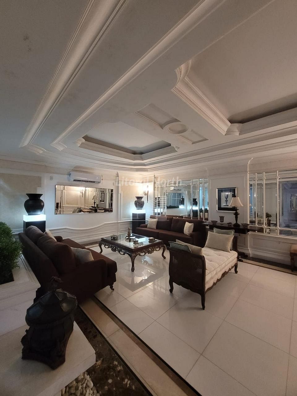 Apartamento de 3 quartos, 252m² no bairro Centro, em Balneário Camboriú | Eu Corretor