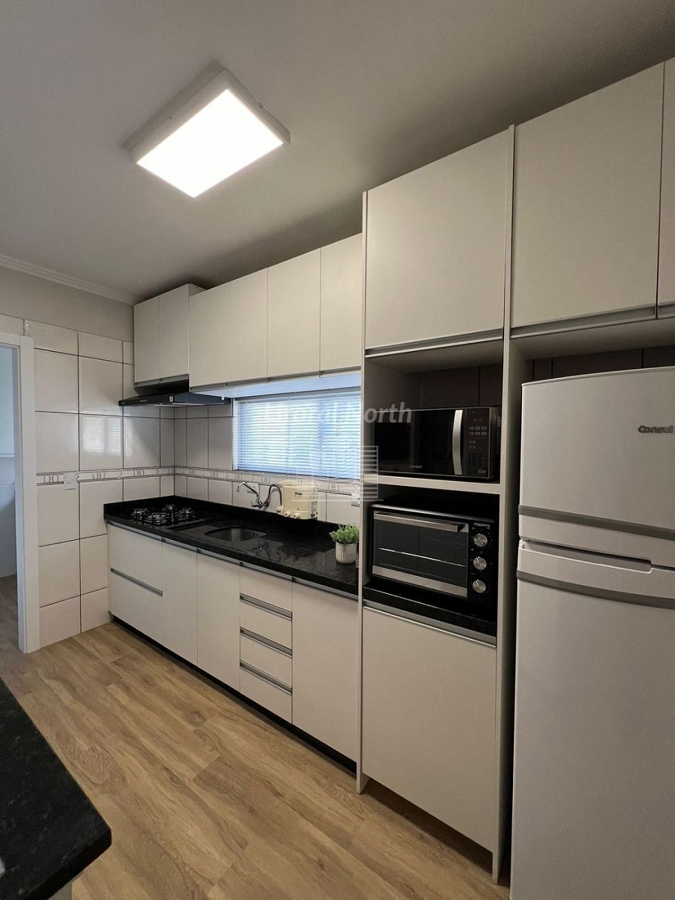 Apartamento à venda com 3 quartos, 1 suíte, 2 vagas e 86m² no Centro, Balneário Camboriú (SC) — foto 8 de 15