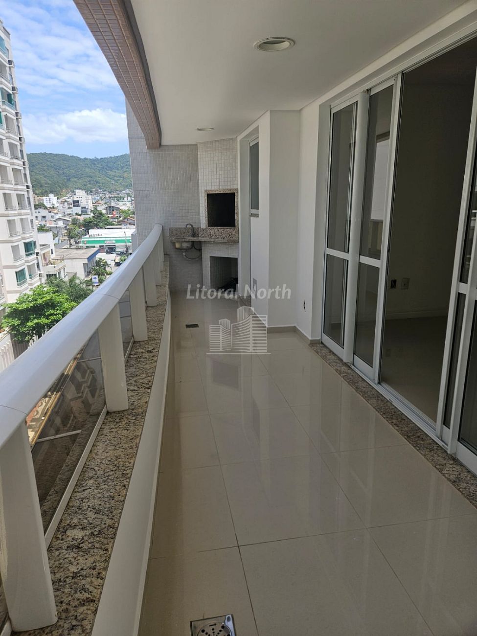 Apartamento à venda com 3 quartos, 3 suítes, 2 vagas e 107m² no Centro, Balneário Camboriú (SC) — foto 26 de 27