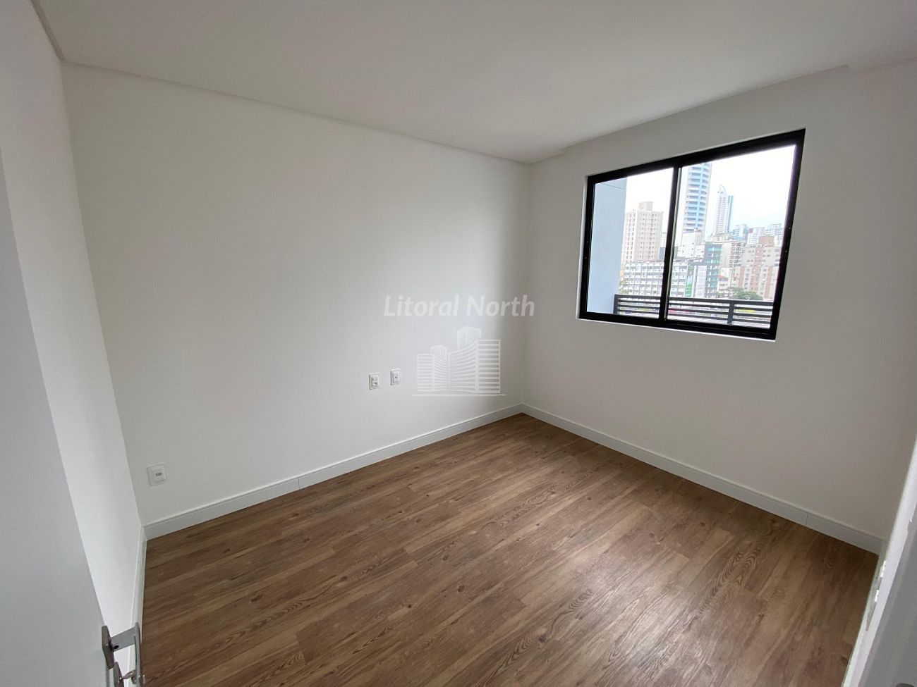 Apartamento à venda com 2 quartos, 1 suíte, 1 vaga e 61m² no Nações, Balneário Camboriú (SC) — foto 7 de 18