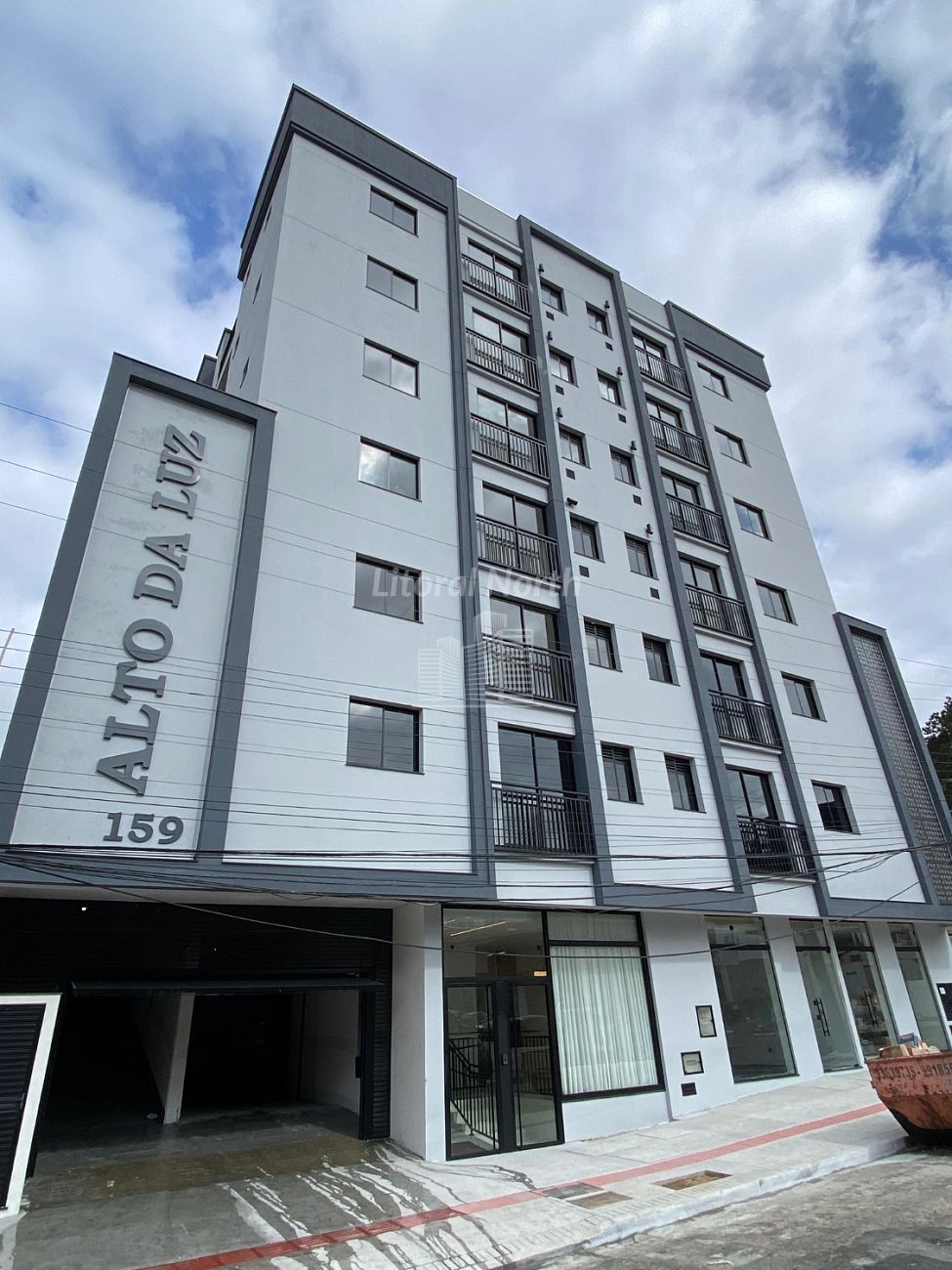 Apartamento à venda com 2 quartos, 1 suíte, 1 vaga e 61m² no Nações, Balneário Camboriú (SC) — foto 2 de 18