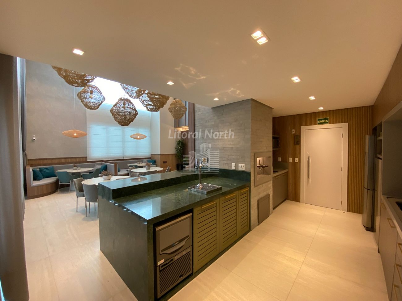 Apartamento à venda com 4 quartos, 3 suítes, 2 vagas e 132m² no Centro, Balneário Camboriú (SC) — foto 26 de 28