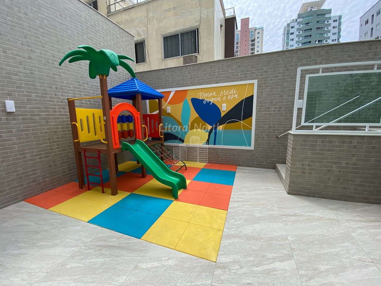 Apartamento à venda com 4 quartos, 3 suítes, 2 vagas e 132m² no Centro, Balneário Camboriú (SC) — foto 20 de 28