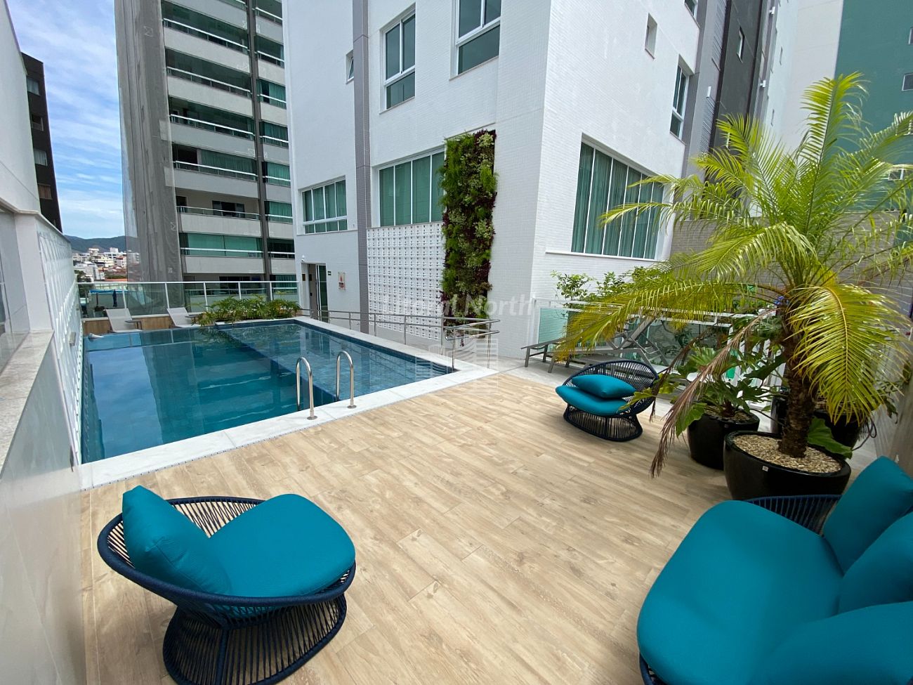 Apartamento à venda com 4 quartos, 3 suítes, 2 vagas e 132m² no Centro, Balneário Camboriú (SC) — foto 22 de 28